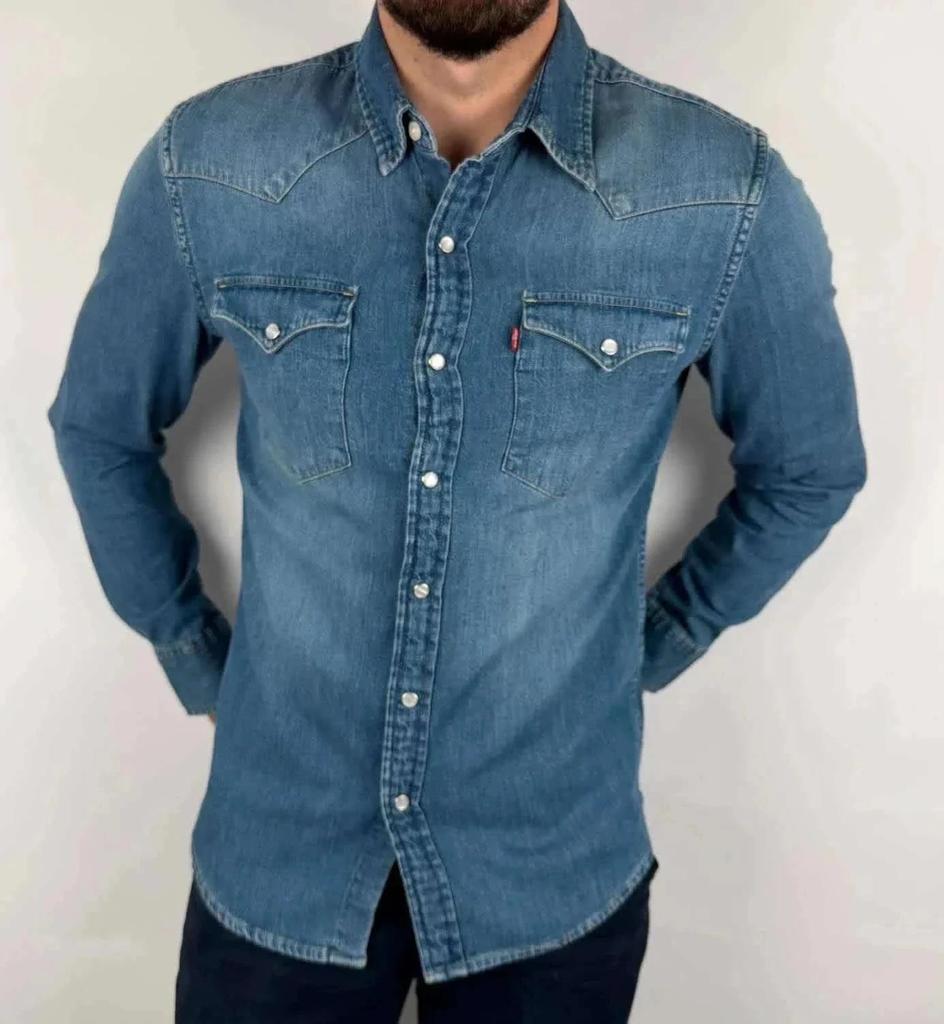 💎 Chemise en Jean Levi’s taille S - 100% Coton 💎