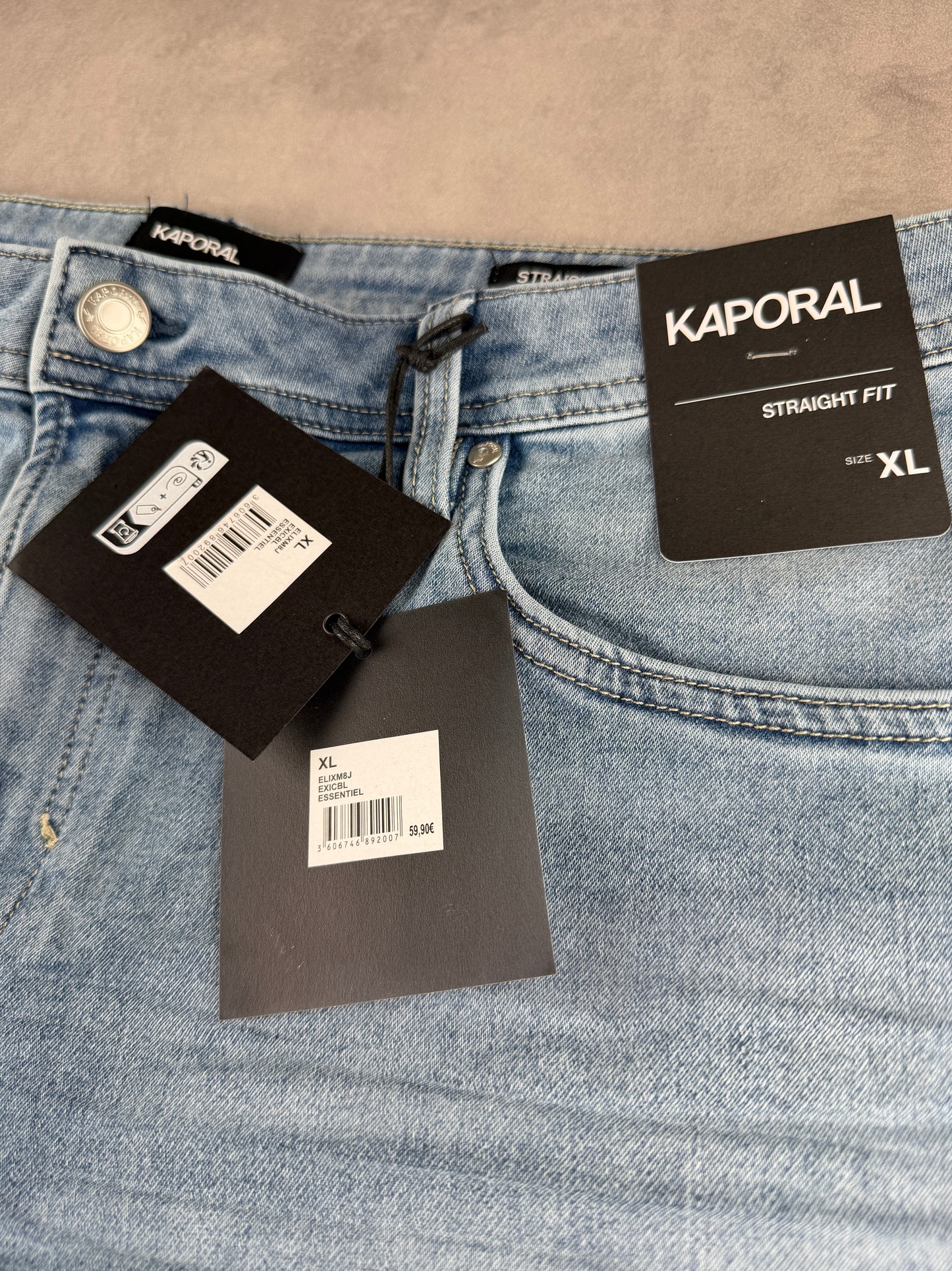Short en Jean Kaporal Neuf - XL