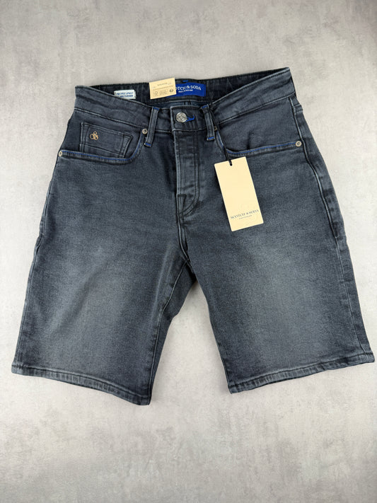 Short en jean Scotch & Soda gris - W29 Pièce premium sélectionnées par Comptoir Masculin. Expédition rapide depuis la France.