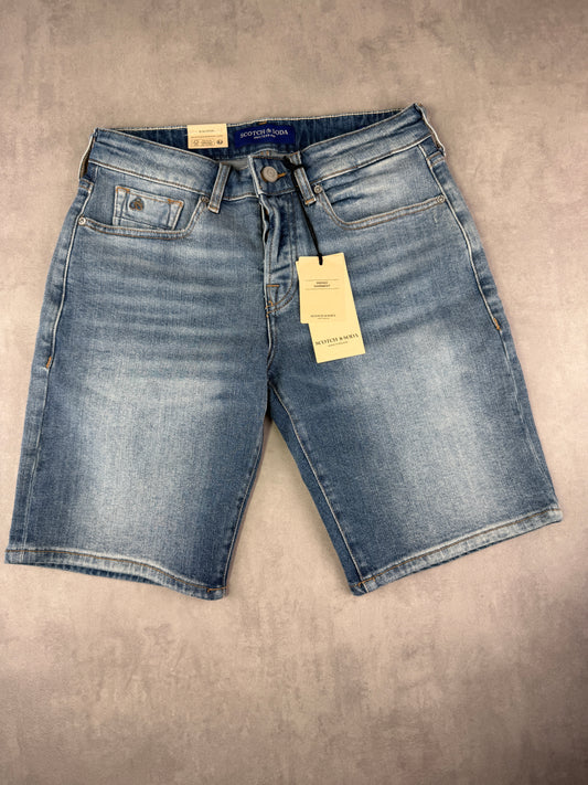 Short en jean Scotch & Soda homme W28. Pièce premium sélectionnées par Comptoir Masculin. Expédition rapide depuis la France.