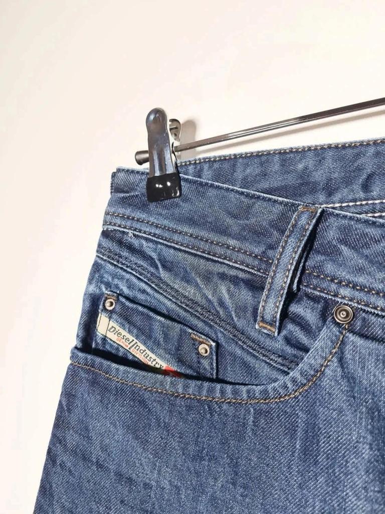 Jean Diesel Regular Slim Tapered W32 L32
